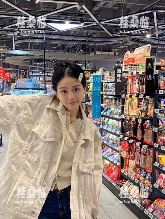17吃瓜网 你的瓜心准备好了吗?苹果版17吃瓜网甜到你心里去了!