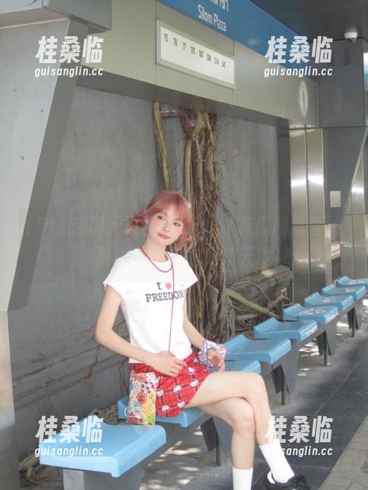 别再百度了，51吃瓜网址直达，简直是锁定吃瓜新天地！