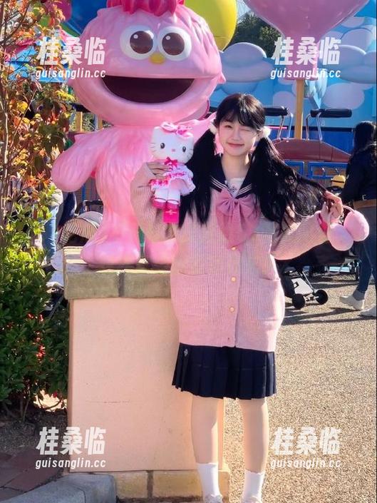 不开车也能直达51吃瓜网址，轻松享受幽默随你来！