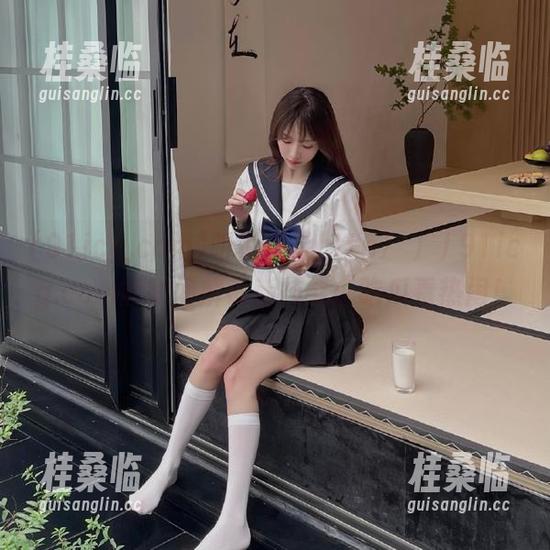 听说登录http冫丿丿91icg.com能瞬间解锁新技能：吃瓜看热闹！