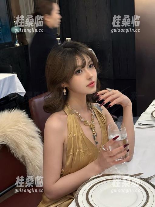 在线解锁91黑料苹果版，来一场信息疯潮！