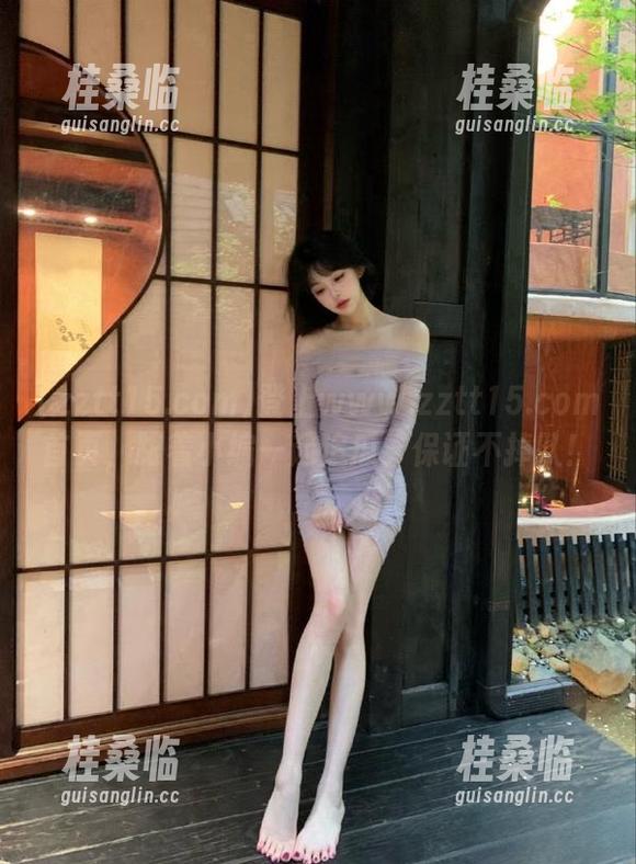 登上www.zztt15.com首页，跟着小编一起追瓜，保证不掉队！