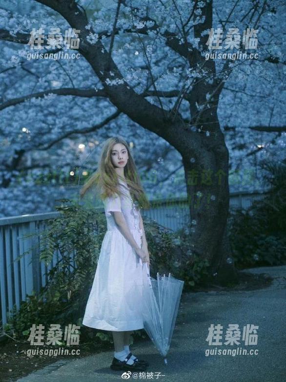 来zzzttt06，点击这个链接，未来的八卦都是你的了！