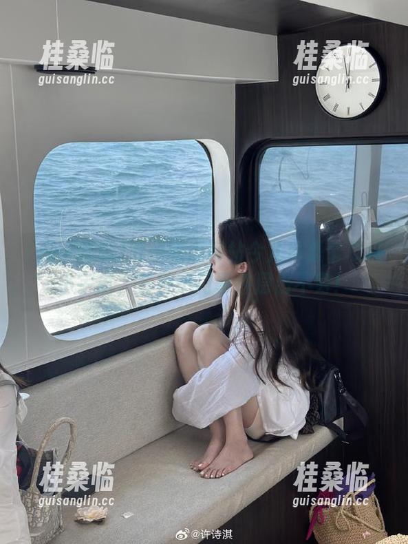 五一吃瓜网站今儿真是个瓜坛小宇宙，各种热门事件层出不穷！
