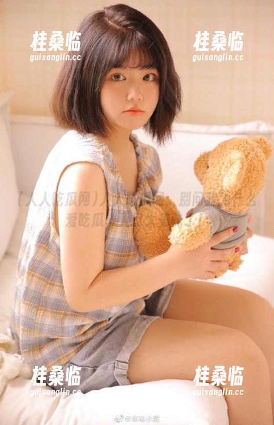 人人吃瓜网 人人吃瓜网:别问我为什么爱吃瓜,入口太美味了!