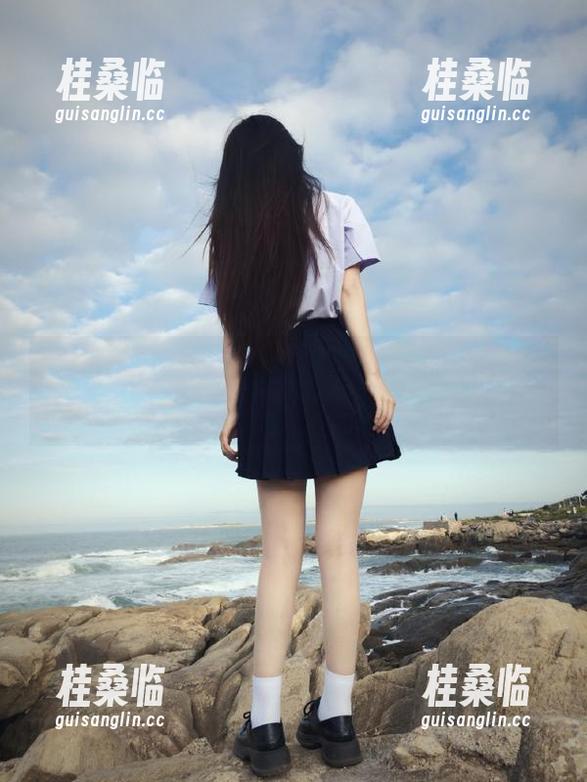 分享娱乐718sx的囧图：当你看了朋友的旧照…