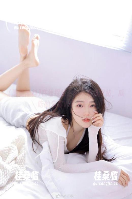 在线探秘：明星黑料网站，瓜吃的亲称VIP通道！