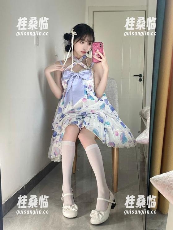 爆料海角 点开在线爆料海角,热门吃瓜瞬间吸引我注意力!