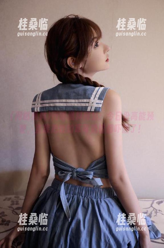网曝黑料 网曝黑料网站:今日份高能预警,直接把我的草莓奶昔都吓洒了!