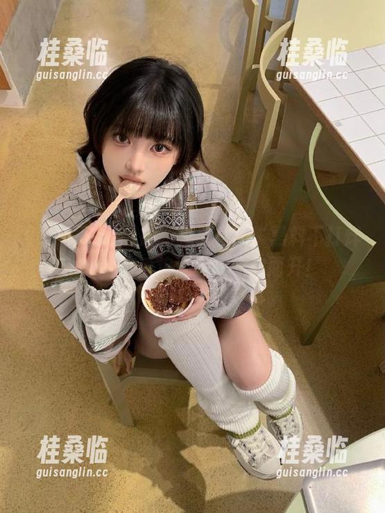 最新入口直达“黑料不打烊”，专为爱追逐真相的你而开！
