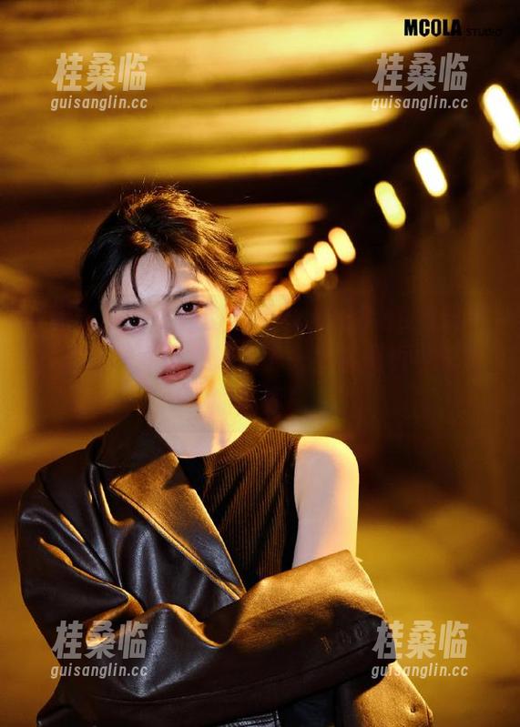 打开tttzzz668.su黑料不打烊官网，仿佛进入了一个在网页中跳舞的世界！