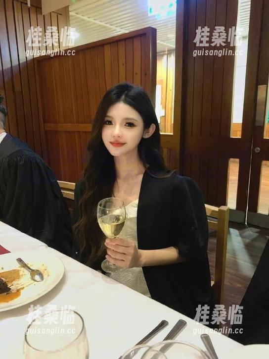 这就得靠安卓版668.su黑料正能量：“瓜果不打烊，专治不开心！”